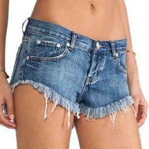 One Teaspoon Bonitas 24 (fits 25)